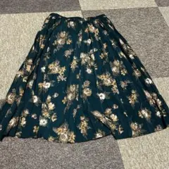 GU フローラルプリント フレアスカート　　DE