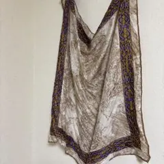 大判シルクスカーフ ヴィンテージ 絹 柄物