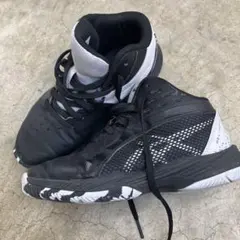 ASICS バッシュ　21㎝