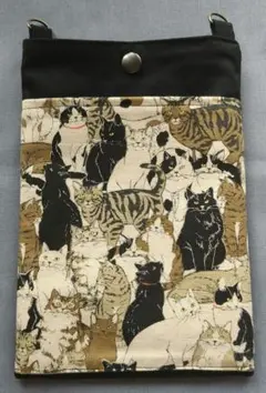 2026年最新】猫柄サコッシュの人気アイテム - メルカリ