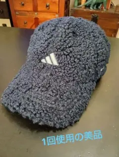 美品adidasのキャップ ネイビーフリーサイズ＋アディダス七分丈パンツのセット