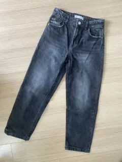 Item thumbnail for item 528abbd6-7af3-40e7-8a4d-1806ee4a19fe