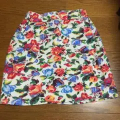 花柄タイトスカート 花柄ビスチェ