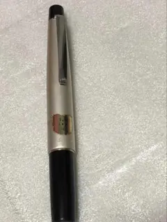 Pilot 14K パイロット万年筆 U 細字 2本 パイロット デラックス 漆 PILOT Deluxe urushi （細字） 14K 01413