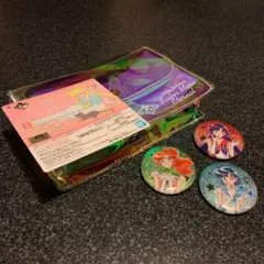 セーラームーン オーロラカラー4点セット クリアポシェット オーロララメ缶バッジ
