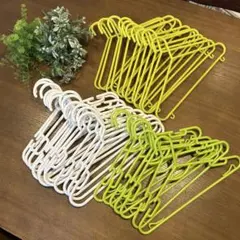 Item thumbnail for item 71cd0071-34f6-4c3b-9fe9-c5cb2d22126c