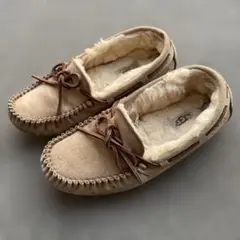 UGG ベージュ モカシン　アグ　23cm