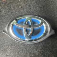 カバー付 TOYOTA トヨタ ラジエータグリルエンブレム90975-02124