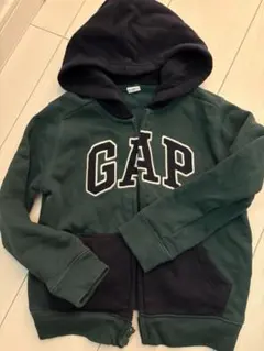 ギャップ　ジップアップパーカー　5years