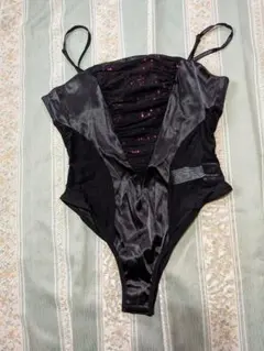 3581 ⭕️最高級品⭕️ 黒のサテンボディスーツ L