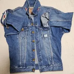 Item thumbnail for item ba7b21b7-48ab-4e46-9481-909e4c7e4b94