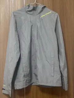 UNDER ARMOR フード付きウィンドブレーカー SM グレー