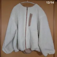 リバーシブルボアジップアップジャケット ホワイト×ベージュMサイズ