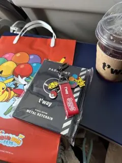 t'way 特別版メタルキーチェーン ピカチュウ付き