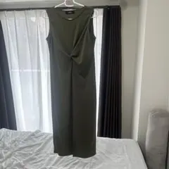 みか様専用です！　salire ノースリーブロングワンピース オリーブ