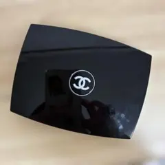 CHANEL トラベルメイクパレット