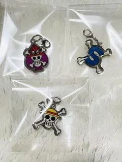 ONE PIECE チャーム ストラップ ルフィ&エース&サボ