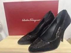 Salvatore Ferragamo ブラック ハイヒール