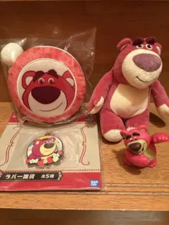 ロッツォ ぬいぐるみキーホルダーとラバーキーホルダーとポーチと置物セット