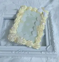 ハンドメイド　硬質ケース　トレカケース　ホイップデコ　推し活　黄色　クリア