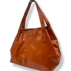Max Mara マックスマーラ　エナメルハンドバッグのサムネイル