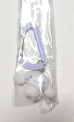 サンリオキャラクターズ カラビナマスコットチャーム　シナモン