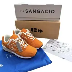 未使用品✨SANGACIOにゅ〜ずオレンジ限定版10周年記念モデル 23.0
