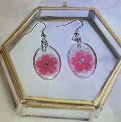 【土佐和紙】桜の揺れるピアス｜高知県産和紙使用｜ハンドメイド