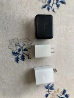 ひ*り様 USB充電器 4ポート折りたたみ式・2ポート・1ポート