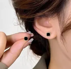 ブラックスクエアミニピアス ゴールド シルバー925 韓国 P-84G