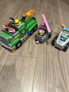 パウ・パトロール アルティメット レスキュービークル スカイ　エベレスト