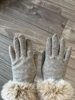 レザー×ファー手袋　未使用 羊革 スマホ対応可能 本革手袋 レディース グローブ レザー