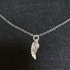 【Silver925】羽ネックレス／レディース ✧ 大人可愛い上品アクセサリー
