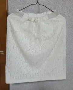 美品ミッシュマッシュ 白スカート