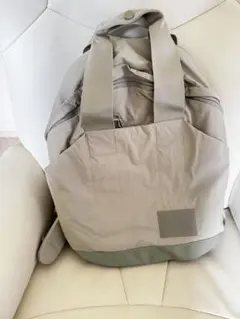ノースフェイス リュック W NEVER STOP DAYPACK グレイッシュのサムネイル