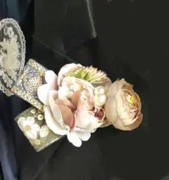 コサージュ 薄いパープルピンクとベージュブラウン卒園、卒業式、入園、入学式