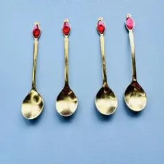 【日本製】極美品 高級感漂うゴールドスプーン 4本セット レッド装飾 カトラリー
