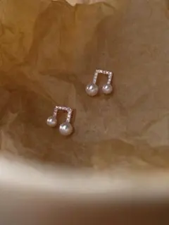 No92 音符 パールピアス［ピンクゴールド］SV925 金属アレルギー対応