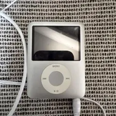 Apple iPod nano 第3世代 4GB ケーブル付き