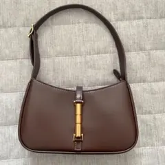Charles & keith cesia セシア ベルトバッグ