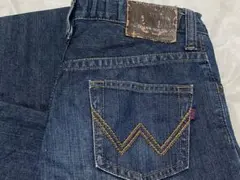 Item thumbnail for item e0d51c9e-006e-48d3-afc7-e9250eb16fd9