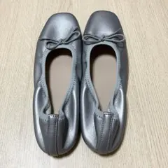 レディースシューズ シルバー しまむら