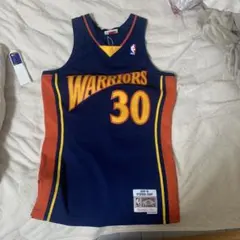 mitchell&ness ウォリアーズ カリー 30番 ユニフォームのサムネイル