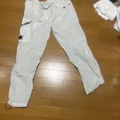 C.P. COMPANY カーゴパンツ ホワイトのサムネイル