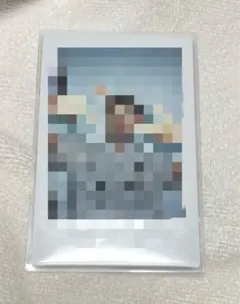 XLOV IONE ウムティ サイン入りポラロイド - メルカリ