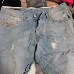 DIESELライトブルースキニーデニム