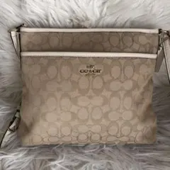 COACH ベージュ ショルダーバッグ