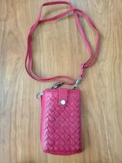 赤い編み込みレザーショルダーバッグ スマホポーチ