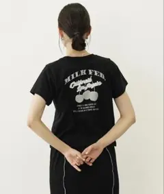 MILKFED. GLITTER CHERRY COMPACT S/S TEEのサムネイル