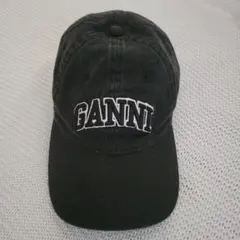 GANNI ガニー キャップ 黒 ブラック キャップのサムネイル